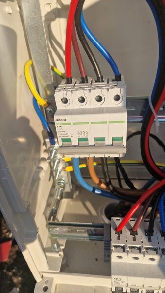 Servicii reparatii mentenanta